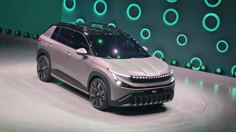 Nejlevnější elektrická škodovka má stát 600 tisíc. SUV Epiq ohromí i kufrem
