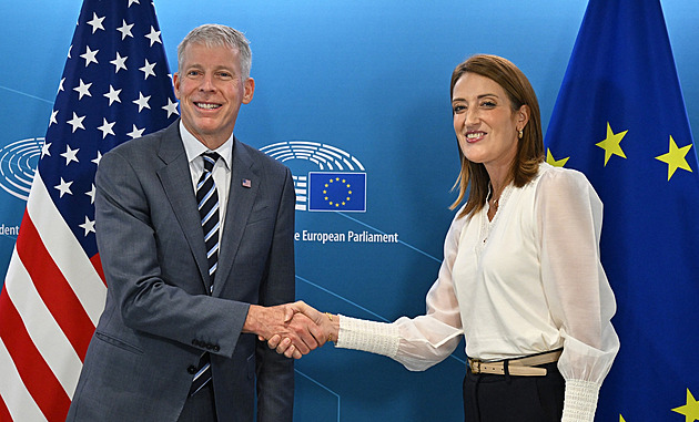 Vzkaz Ficovi a Orbánovi. Musíte skoncovat s ruskou ropou, naléhá Trumpův ministr