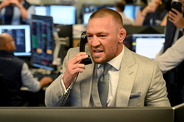 Zápasník McGregor vzdal kandidaturu na irského prezidenta, obvinil establishment