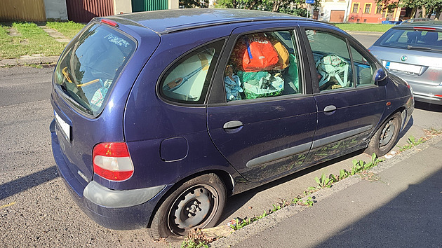 Autovraky mizí z ulic měst v Olomouckém kraji. Samosprávy boj s nimi urychlují