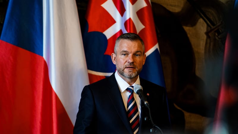 Pellegrini kritizoval Rakušana za demonstraci. Vztahy se zlepší, když bude premiérem Babiš, řekl