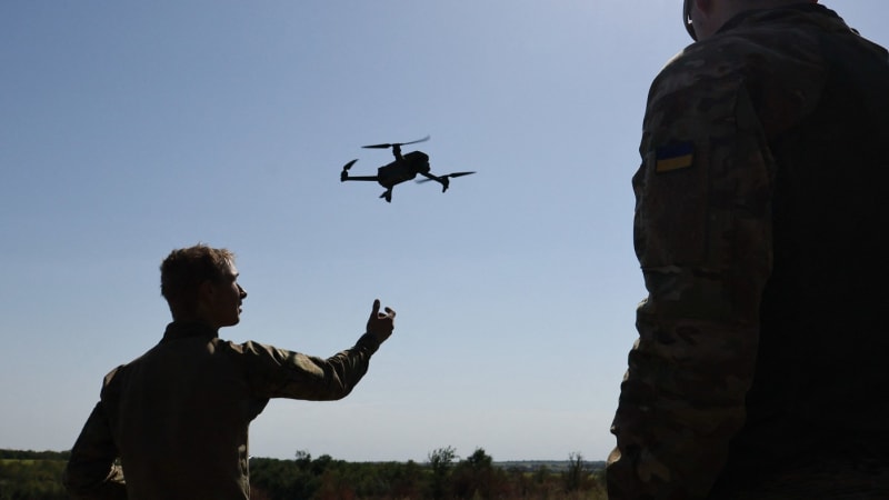 Drony působí problémy i ve Španělsku. Na Kanárských ostrovech odkláněli letadla s turisty