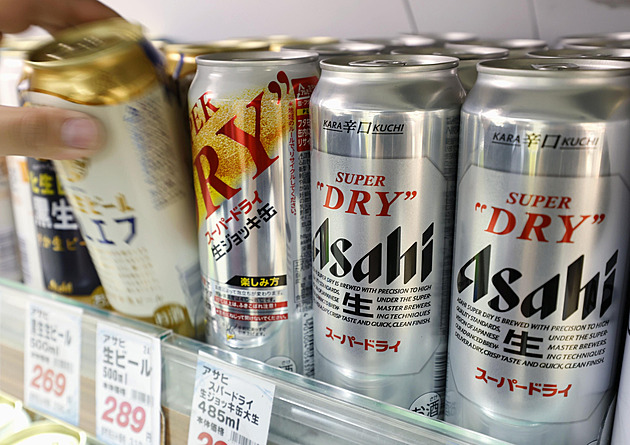 Japonsko čelí nedostatku piva. Kybernetický útok paralyzoval největšího výrobce