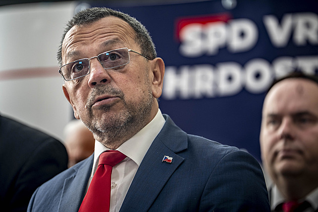 Zklamaný lídr SPD. Možný odchod z NATO jsme nevysvětlili dobře, říká Foldyna