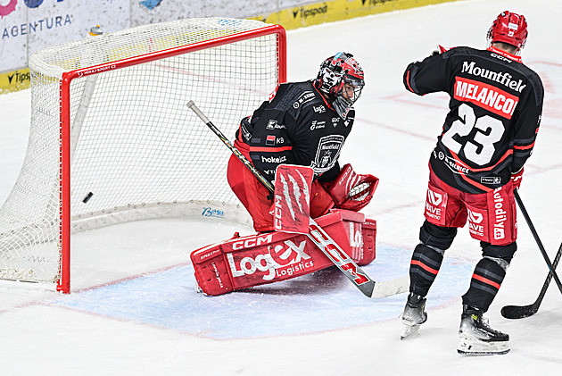 Doma bída, co postup v Lize mistrů? Stále o něj hrajeme, zní z Hradce