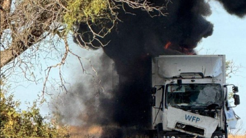 Rusko podle Ukrajinců zaútočilo na kolonu OSN s humanitární pomocí