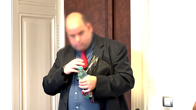 Autista s nožem a vytištěným parte advokátky nechtěl vraždit, rozhodl soud