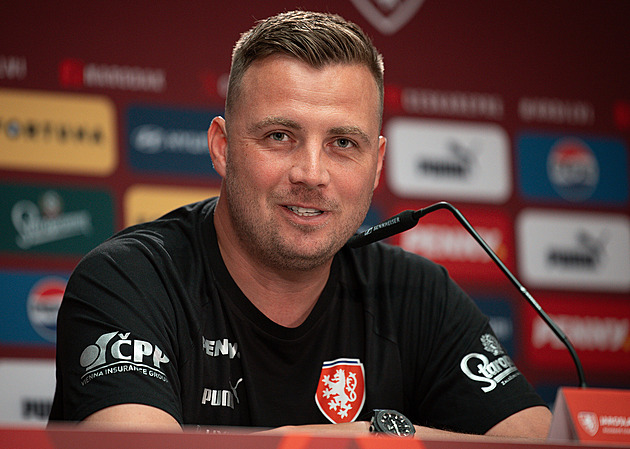 Videoanalýzou jsme hráče nezatěžovali. Lidem chceme udělat radost, říká Köstl