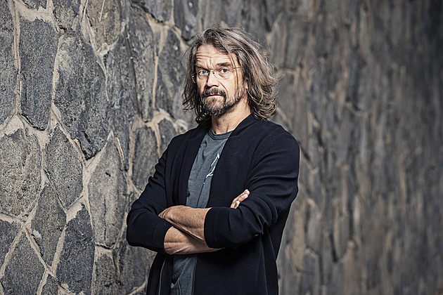 RECENZE: Vyznání romantické turistice. O moc víc kniha Dana Bárty nepřináší