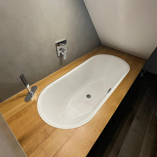 Kvůli pračce a sušičce musel předělat celou koupelnu. Ta teď nemá chybu