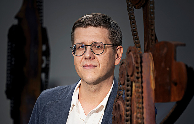 V České televizi po dvaceti letech končí zahraniční zpravodaj Bohumil Vostal