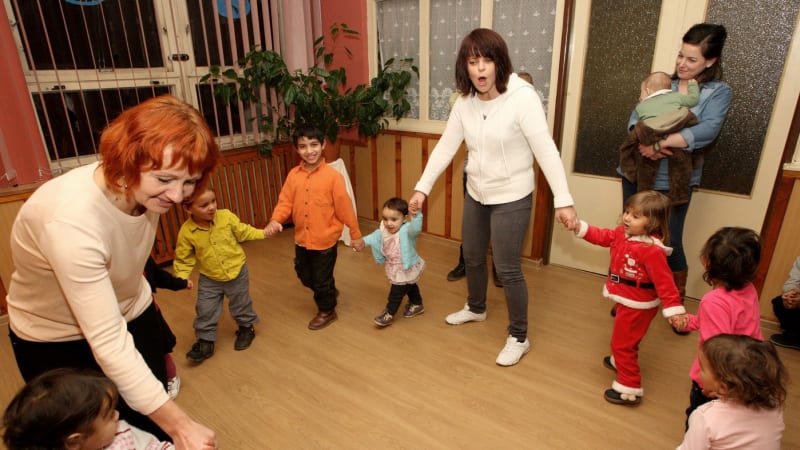 Tvrdá rána pro dětské domovy: Od ledna přijdou o přídavky. Na vině je Jurečkova superdávka