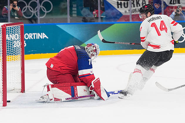 ONLINE: Česko - Kanada 0:3. Hokejisté ztrácí, Rulík rozděluje Pastrňáka a Nečase
