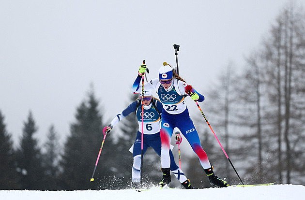 Další trápení Davidové, dojela na 81. místě. Ve sprintu zvítězila Norka Kirkeeideová