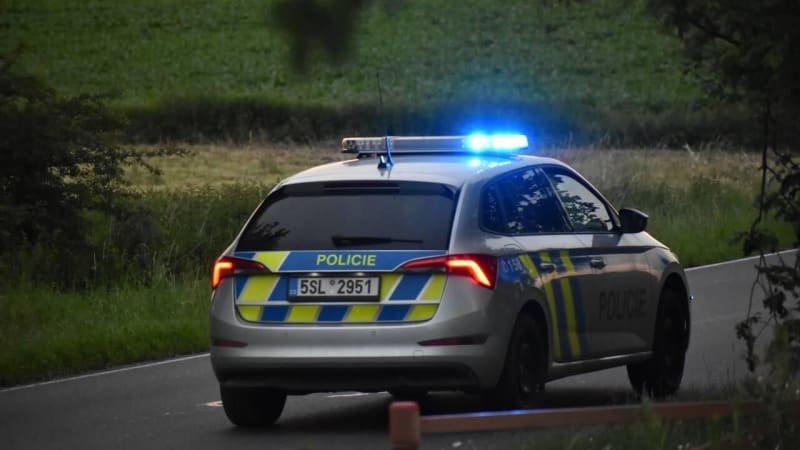 Incident v Rudné u Prahy řešili noži: Muž skončil v nemocnici. Mohlo jít o pokus o vraždu