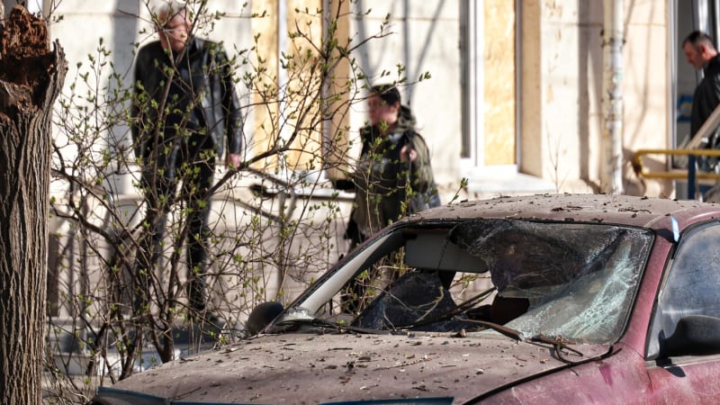 Rusové útočili u Mykolajivu, odpálili Kinžal. Mezi zraněnými jsou i děti