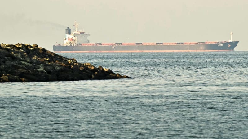 USA začnou blokovat íránské přístavy, zní z velitelství. Omezení se týká lodí všech národností