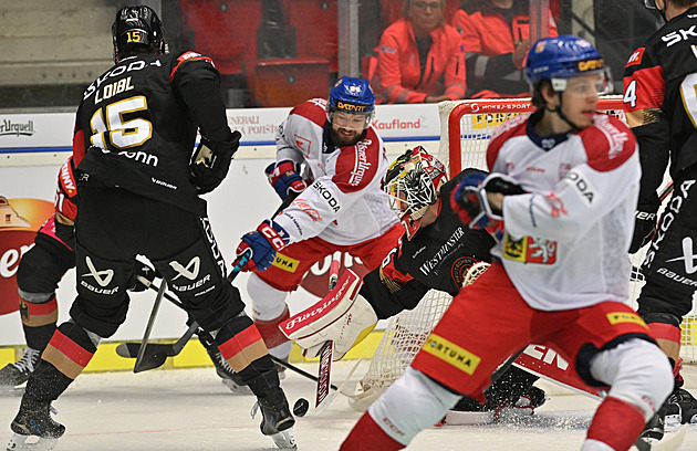 ONLINE: Česko - Německo 3:2. Domácí znovu vedou, přesilovku využil Tomášek