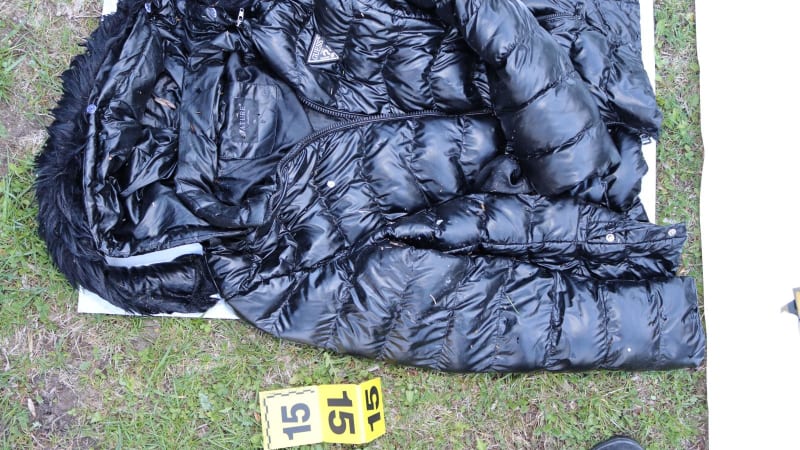 Z řeky ve Vrchlabí vytáhli mrtvou ženu. Její smrt i totožnost halí záhada