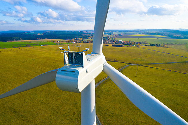 Stát navrhuje v Moravskoslezském kraji deset zón pro větrné a solární elektrárny