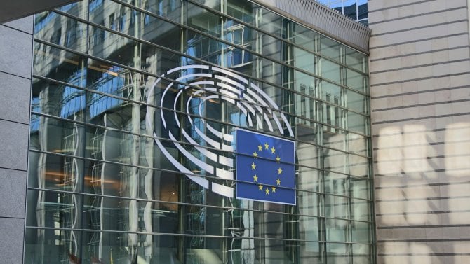 Konec anonymního surfování přes VPN? EU zvažuje omezení kvůli bizarnímu důvodu