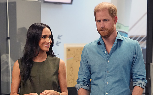 Harry předložil požadavky Meghan před cestou do Británie. Královská rodina žasne