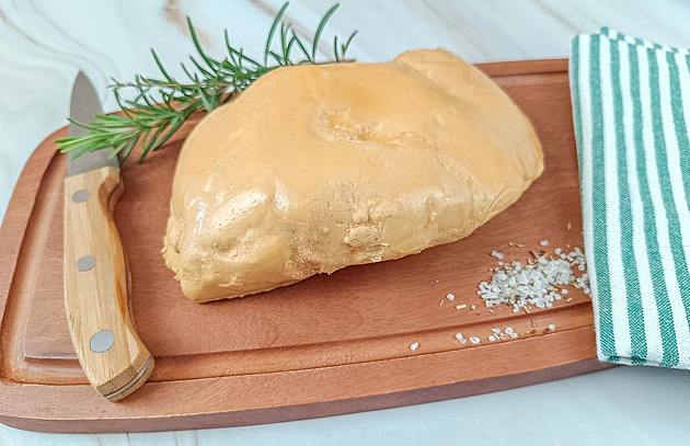 Švýcarsko hodlá přitvrdit vůči foie gras. Dovoz může za pět let úplně zakázat