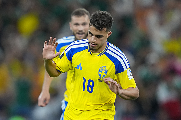 Švédský fotbalista na MS neslavil gól kvůli tuniskému původu. Skóroval hned dvakrát