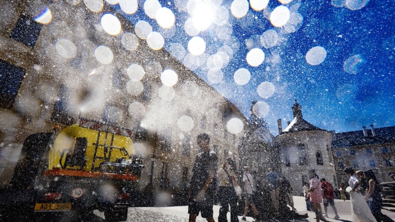 VÝSTRAHA: Do Česka dorazí extrémní vedra. Podívejte se, kde hrozí vysoký stupeň nebezpečí